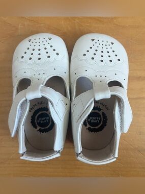 NEW Livie & Luca Girl's Cora III Crib Shoe